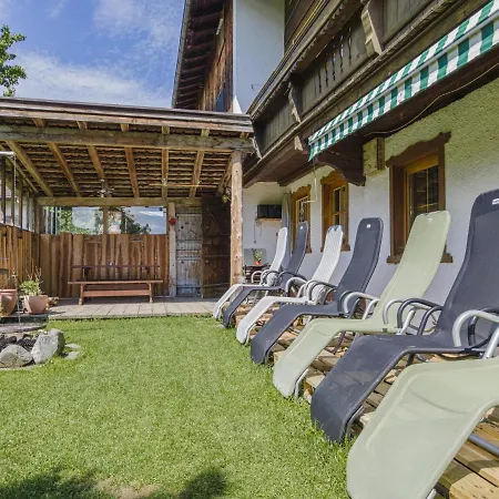 Weberhof 5 Apartment *