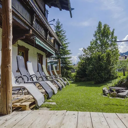 Weberhof 5 *